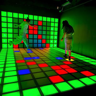 Хорошая цена 250В светодиодная танцевальная плитка интерактивная игра супер сеть 2 года гарантия онлайн