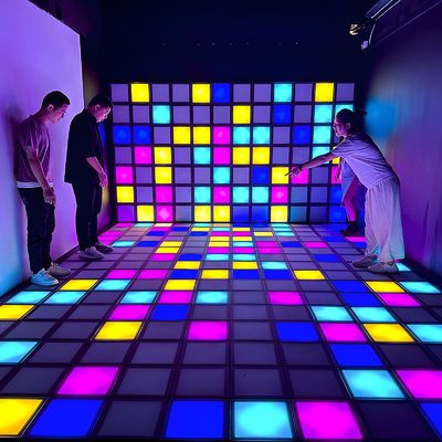Хорошая цена Интерактивная активная игра Led Dance Floor 30x30cm Led Dance Floor Light Tile онлайн