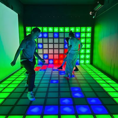 Хорошая цена Северное сияние активирует игру Led Floor 30x30cm Интерактивный свет Активная 300+ Игра онлайн