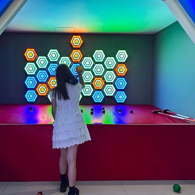 Хорошая цена Ar Game Интерактивная игра бросания Активируйте стену арены Интерактивная индукция игры Стенная лампа онлайн