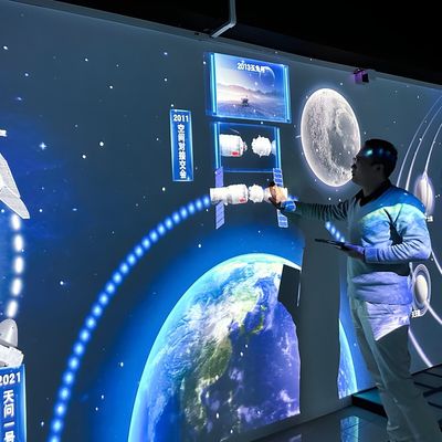 Хорошая цена Внутренний интерактивный стеновой проектор для музеев, тематических мест культурного туризма онлайн