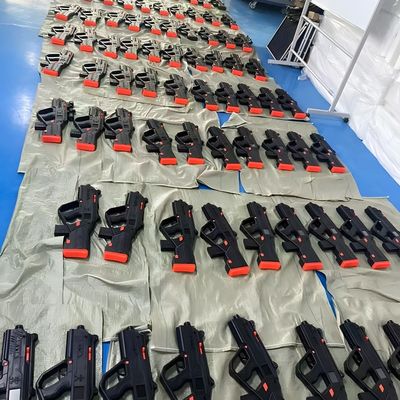 Хорошая цена Wireless Multiplayer Laser Tag Equipment with 180-500 sqm Arena and IoT Technology for Customized Gameplay онлайн